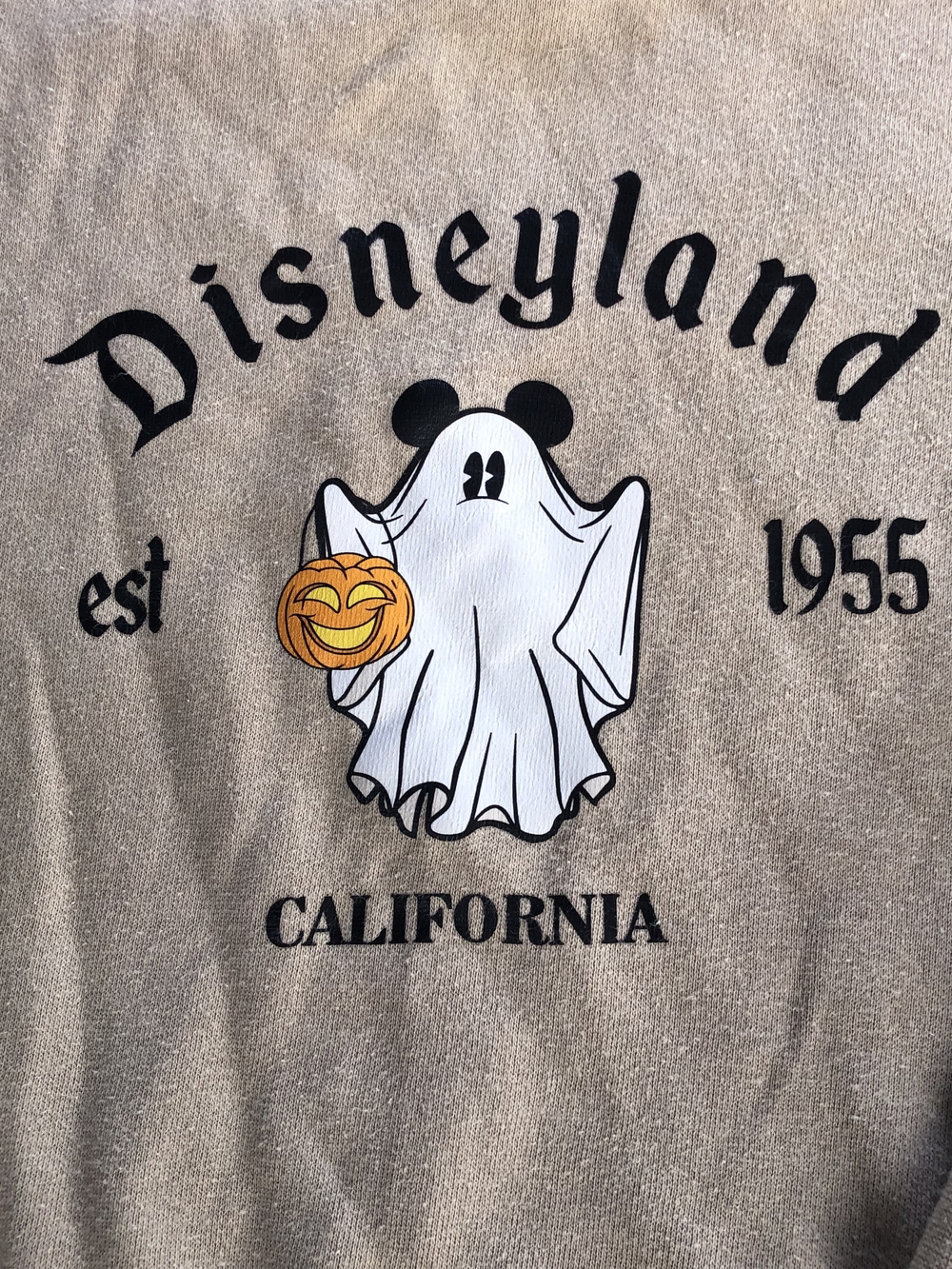2/10$ Disneyland California Kids' Tan Crewneck Sweatshirt - Ghost Mickey Graphic - Picture 2 of 4